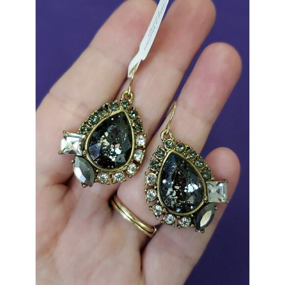 Teardrop Dangle Rhinestone Earrings Smokey Clear Lace Like Design Brass Tone New - Picture 4 of 7